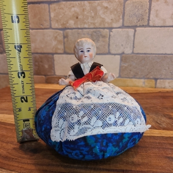 Antique German Porcelain Half Doll/ pin cushion doll with moving arms blue eyes - Picture 12 of 12